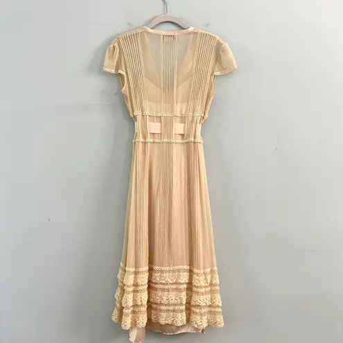 Kay Unger New York Vintage Lace Button Up Silk Cream Midi Dress