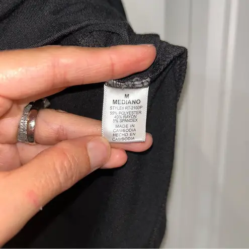 Zenana Outfitters Basic Black Sleeveless Top Women’s Medium