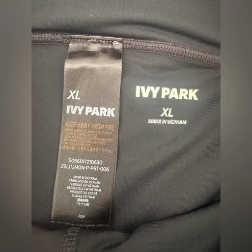 Ivy Park Adidas Kaleidostripe Printed Mid Rise Capri Leggings Striped Size XL