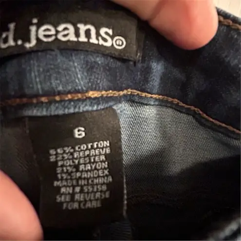 D. Jeans Women's Size 6 Blue Rolled-Up Cuff Denim Jeans Medium Wash