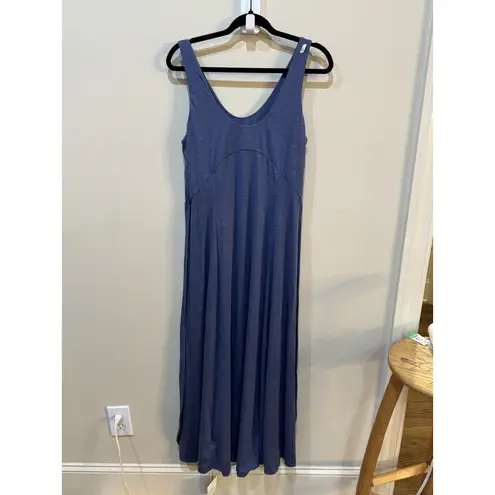 Halara U Neck Flowy Maxi Casual Tank Dress Size Medium Tulip Hem Athlesiure