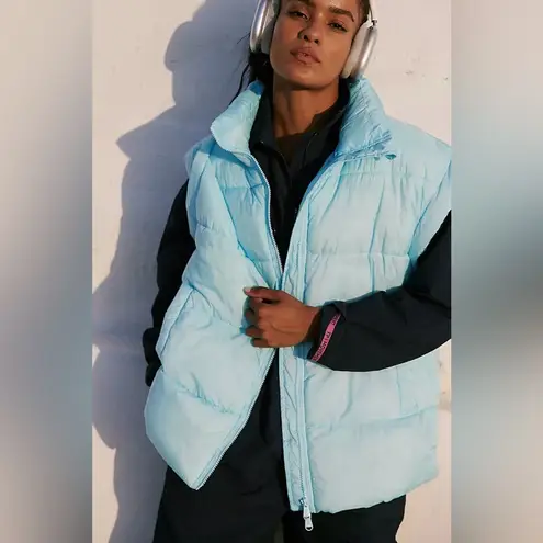 FP MOVEMENT
In A Bubble Puffer Vest Women’s Size L NWOT Size L