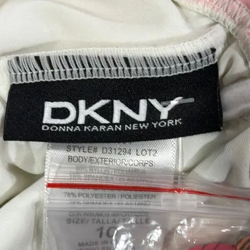 DKNY NWOT  floral swimsuit