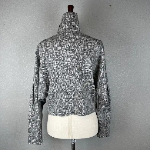 The Moon Michii Sanyo Cropped Turtleneck Sweater 6 Gray Black 100% Pure Wool Japan