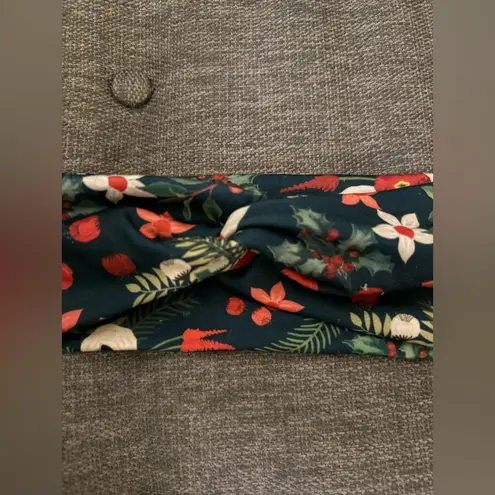 Boutique Handmade Unique Knotted Holiday Christmas Holly Poinsettia Headband