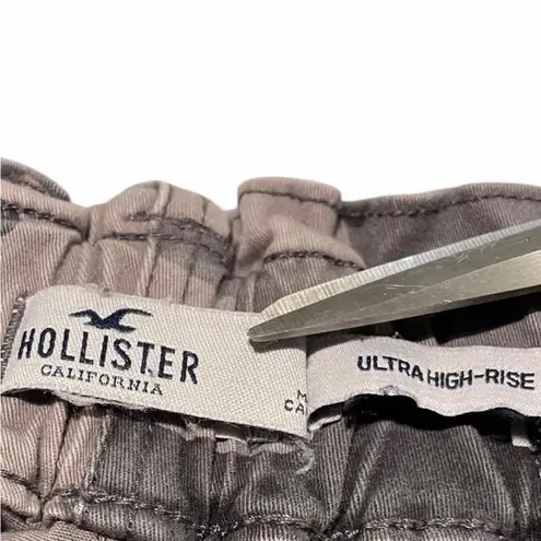 Hollister Camo print ultra high waist  cargo pants