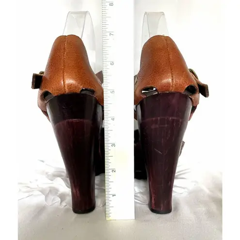 Calleen Cordero Wood Platform Sandals Embossed Leather Sculpted Heel Size 9 Brown