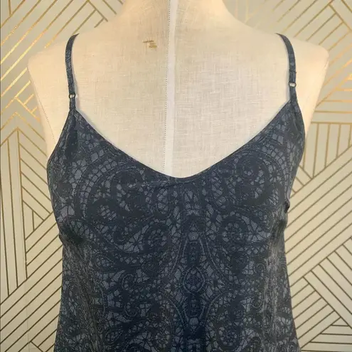 Wilfred Aritzia 100% Silk Camisole Lace Print