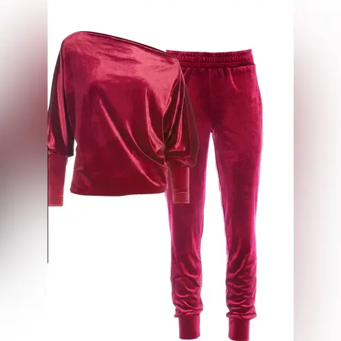 Boston Proper Slouchy Velour Top & Jogger Set