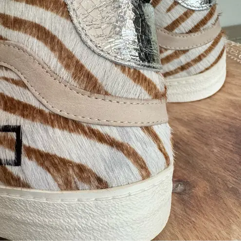 D.A.T.E. Women’s Hawk Animalier Zebra Luxury Fashion High Top Sneakers Sz 7 Tan