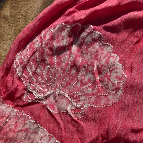 Pink embroidered seashell flowy tank top bohemian boho chic coquette mermaidcore Size M