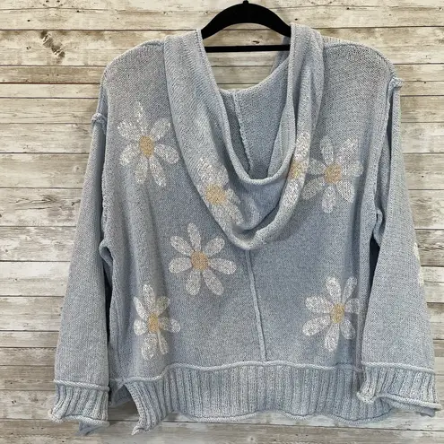 Daisies Womens S Sweater V