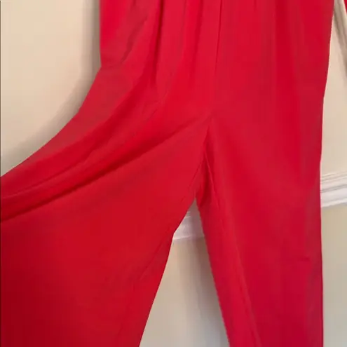 Calvin Klein NWT  chic hot pink pantsuit with v-neck - Image 3