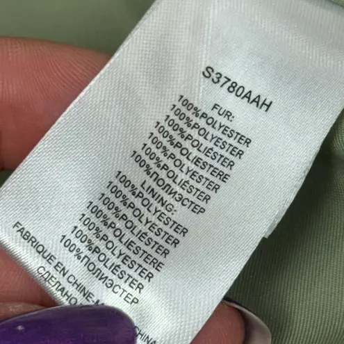 Molly Bracken Sage Green Faux Fur Vest, Size Medium, Soft Fuzzy Winter Vest EUC