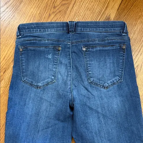 Wit & Wisdom Stretch Skinny Jeans Raw Hem Distressed Medium Wash Size 8 Blue - Image 6