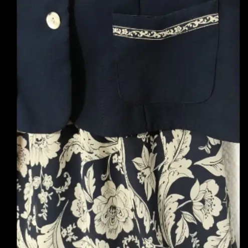 Studio I Size 8 Navy Blazer and Skirt 2 Piece Set Blue