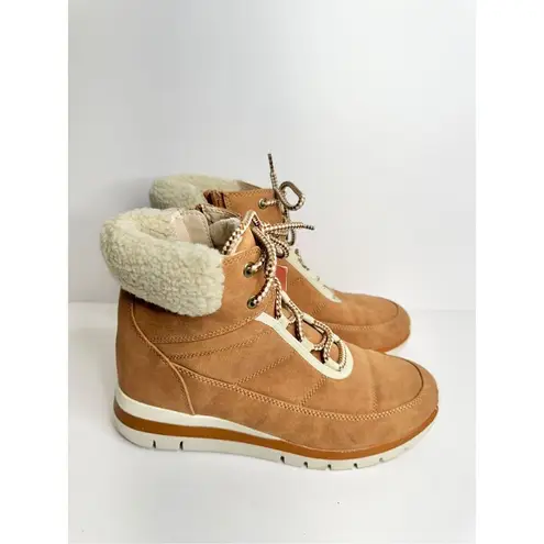 Naturalizer SOUL Hiker Boots Size 8 Wide Carey Brown Cold Weather Lace Up Style