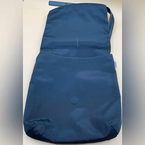 Very Rare TUMI Crossbody Travel Bag Black Nylon Magnetic Closure Flap Handbag