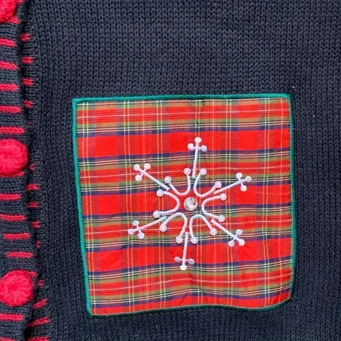 Holiday Editions Black Printed Knit Sweater Vest Festive Embroidery Red Plaid Size L