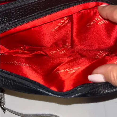 CLEO&PATEK ITALIAN BLACK PEBBLED LEATHER SHOULDER BAG W/ GRAY LEATHER ZIP POCKET