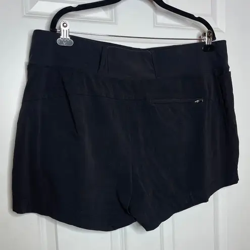 Athleta  Trekkie North Shorts Plus Size 20 Black Pull On Pockets