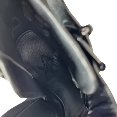 Y.R.U. Dreamscape Skull Buckles Platform Heels in Black Size 6