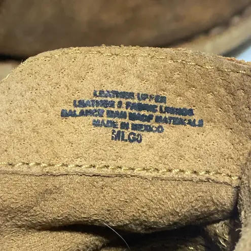 Born Tarkiln Distressed Rustic Brown Ankle Chukka Boot Size 7 / 38