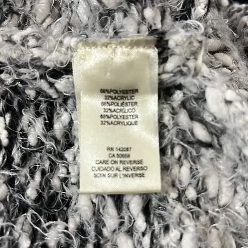 Simply Noelle Gray and White Knit Sweater Women’s Size Small Medium