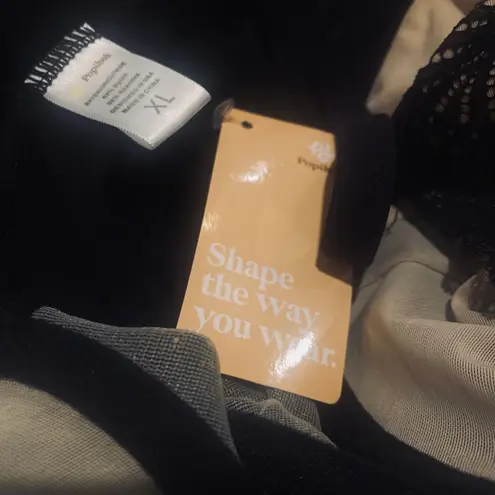 Popilush The Shapewear Bodysuit Deep-V Neck Lace Thong