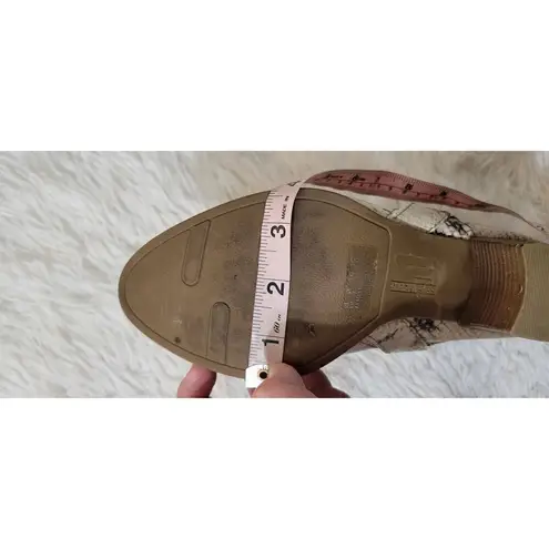 Fergalicious Size 9 Snakeskin Women Ankle Boots 3 inch Heels