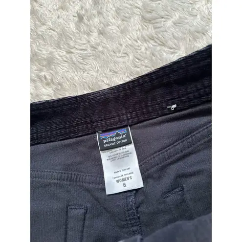 Patagonia  Sz 6 Black Corduroy Organic Cotton Mini Skirt Fall Winter Pockets