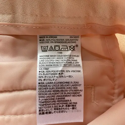 Banana Republic  Womens 4” Short Pink Paper Bag Tie Waist Belted shorts Size 6