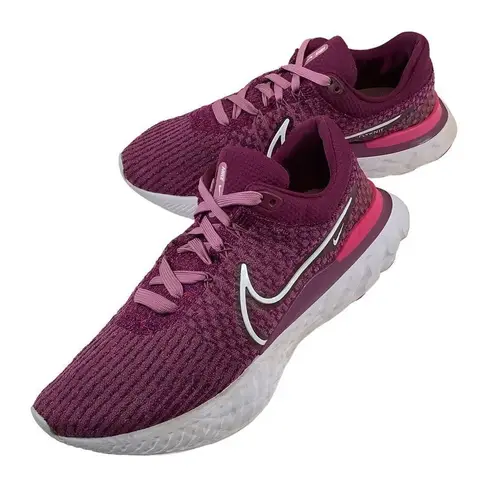 Nike Women’s  React Infinity Run Flyknit 3 Running Shoes