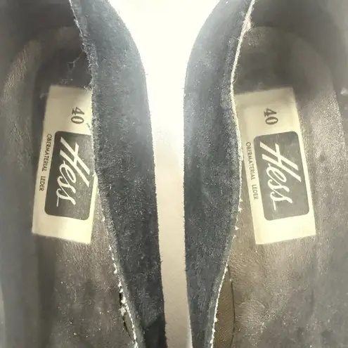 Vintage 80s Heels Hess Black Suede Leather Almond Toe Batwing Scroll Retro Pumps Size undefined