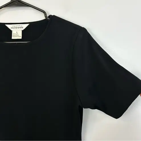 Misook Classic Black Short Sleeve Knit Top/T-shirt Shoulder Pads Size Small