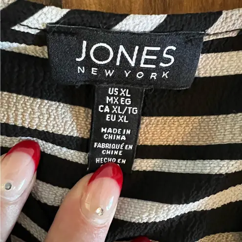 Jones New York XL - #173 -  - Blouse NWOT