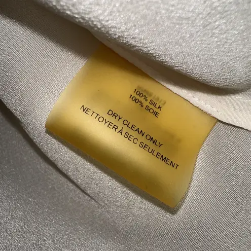 Robert Graham NWT 100% Silk Ivory Long Sleeve Button Down Shirt Blouse XS Lexi