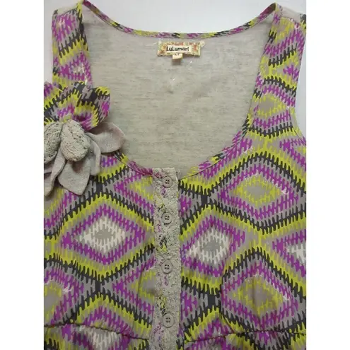 Lulumari Luminari top button front with lace hem size medium