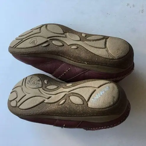 ACORN LEATHER BEADED STITCH COMFORT SLIP ON MULES Red Size 10