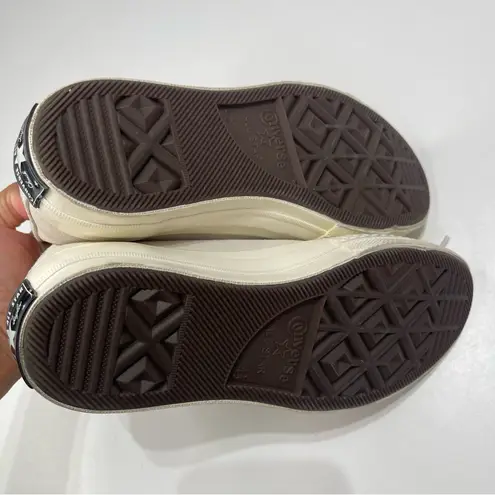 Converse All Star Chuck Taylor Wmn 6.5 Embroidered Floral Cream Leather Suede White