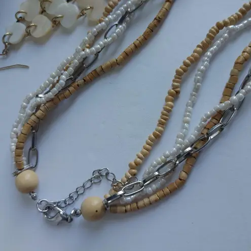 Boho Multi Strand Shell Pendant Necklace Set Tan