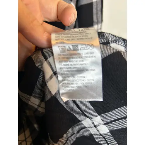 J.O.A. Rivers Black White Plaid Button Up Size 22W Ruffle Flowy