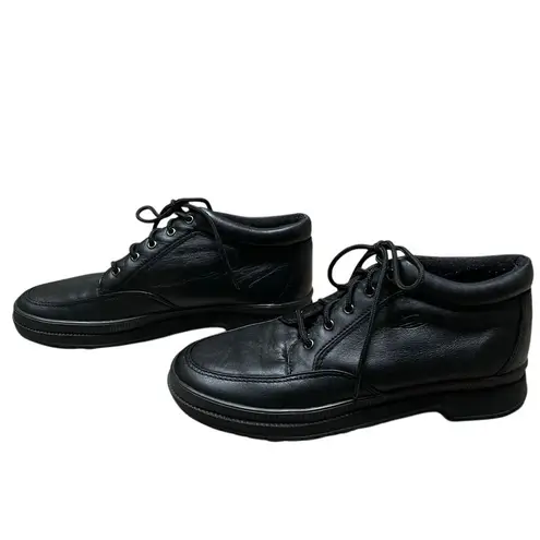 Easy Spirit  Wilson Low Lace Up Boots women’s 8.5 black leather booties with box