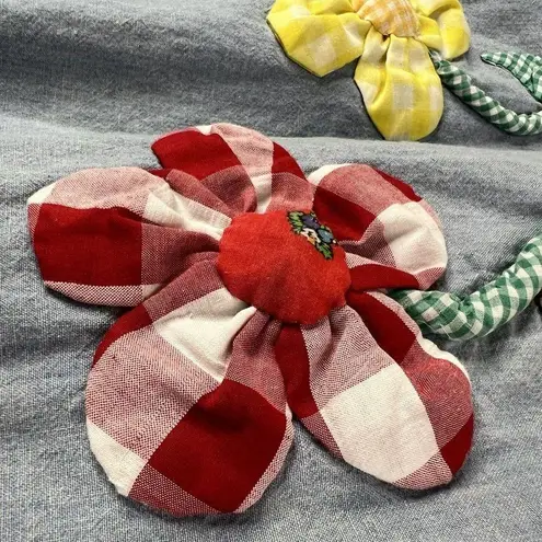 Vintage Size 10 70s Daisy Appliqué Chambray Shirt Embroidered 3D Flowers Button Blue