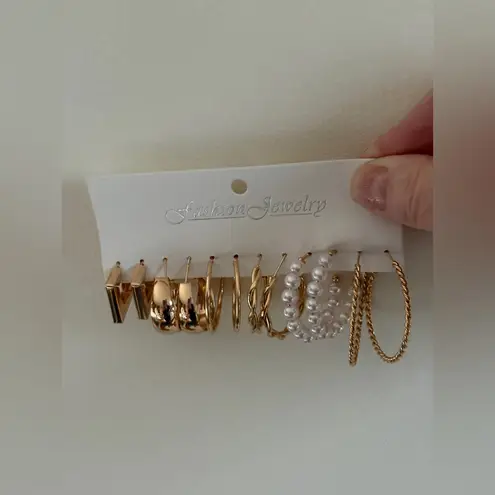 6 PC Gold and Faux Pearl Hoop Earring Set