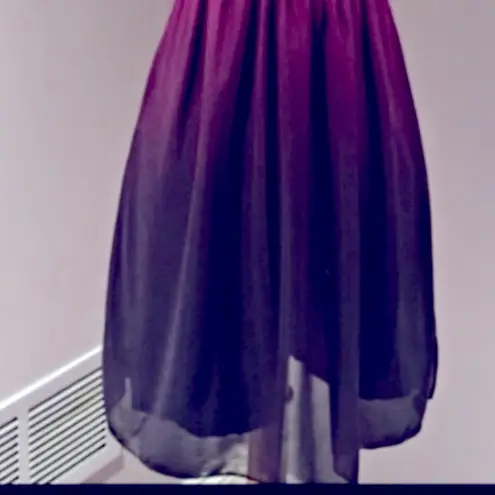 Alyn Paige NEW YORK Ombre wine colored dress