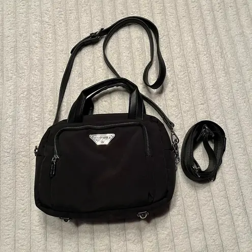 Ellen Tracy mini puffer crossbody tote bag