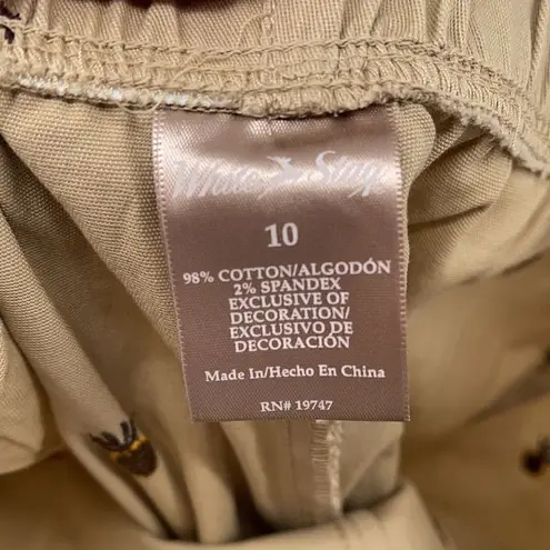 White Stag Pineapple embroidered Capri pants khakis 10 high waist flat front EUC