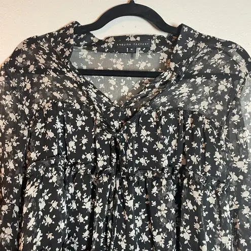 English Factory Women Size Medium Black Floral Flowy Blouse Top Long Sleeve