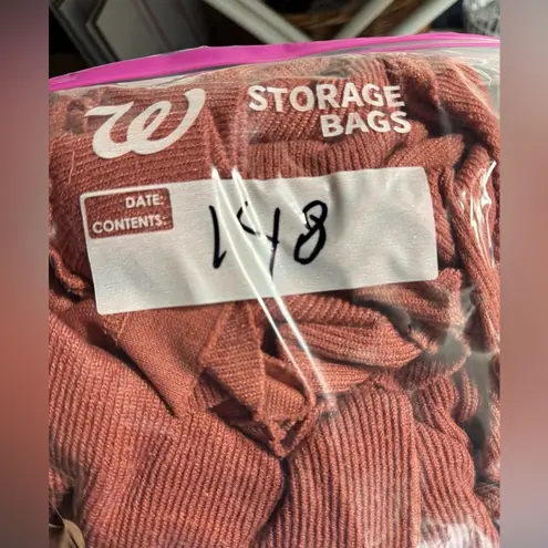 New in Hooded Pullover Top Button Detail Drawstring Coral Pink Casual Comfy M Size M